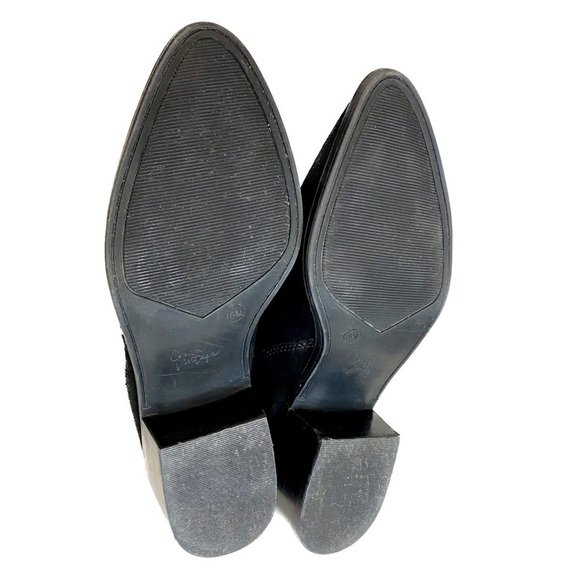 CROWN VINTAGE Black Suede Ankle Boots Animal Print on Side Shaft 2” Heel Size 8 - Picture 8 of 12